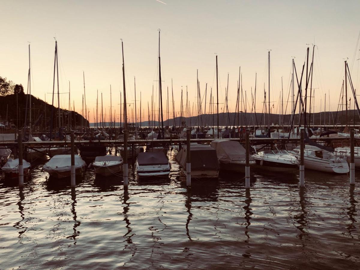 Zwischen Hafen Und Strandbad Констанц Экстерьер фото